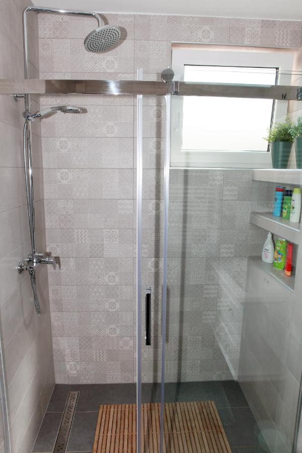 Apartman Lucija Karlovac Esterno foto