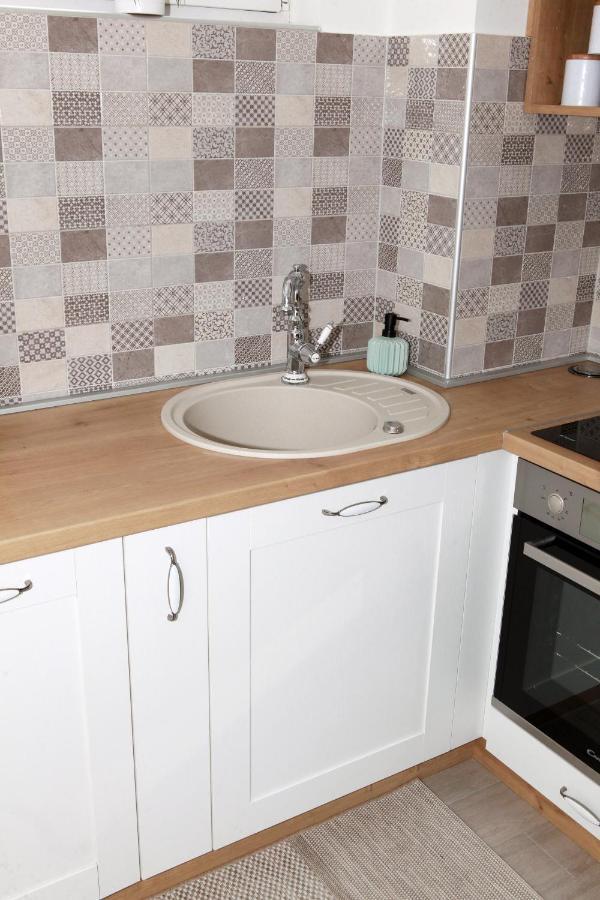 Apartman Lucija Karlovac Esterno foto